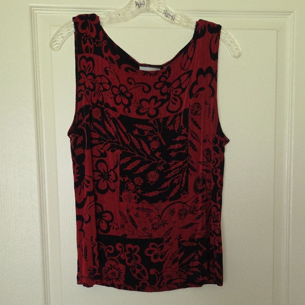 Chico's Travelers Red and Black Fitted Sleeveless Tank Top